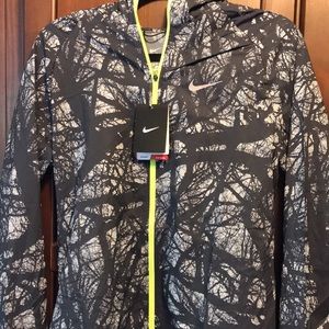 women’s running nike jacket